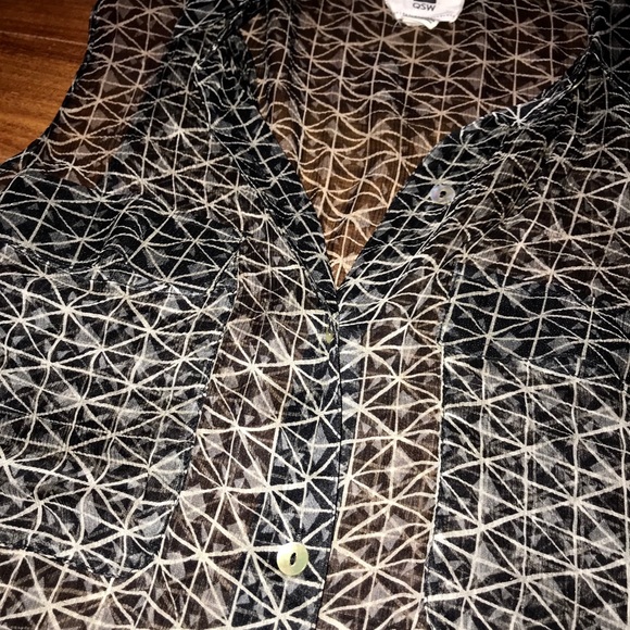 Sheer tank top - Picture 3 of 3